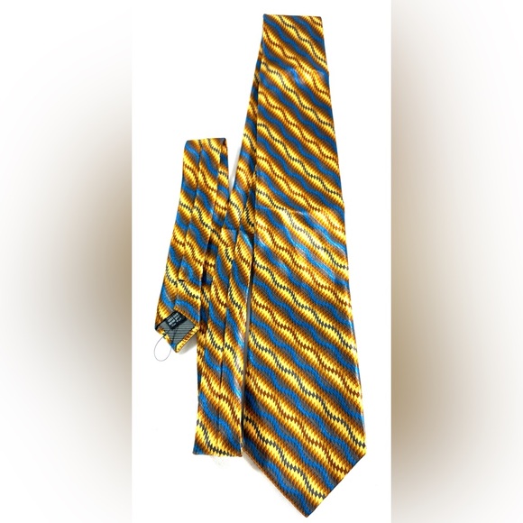 Jhane Barnes Men’s Tie 100% Silk Gold Blue Geometric Pattern Handmade In Italy - Picture 2 of 5